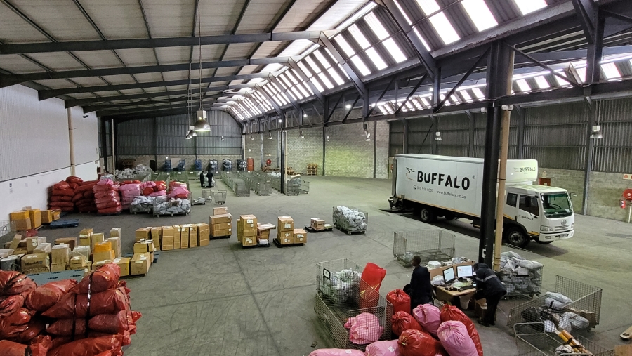 To Let commercial Property for Rent in Montague Gardens Western Cape
